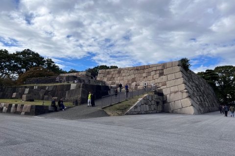 Tokyo Imperial Palace: English Audio Guide Tour