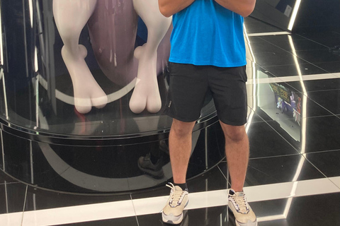 Tokyo: 4 Pokémon Centers a day & Ikebukuro: Ramen Hidden Gem