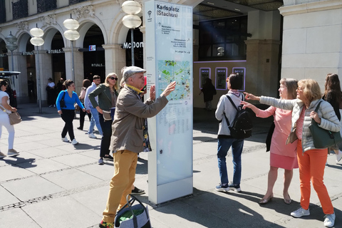 Evento de cerveja bávara e jardim de cerveja com um sommelierEvento Paul's Bavarian Beer and Beer Garden