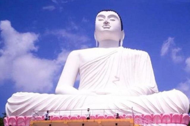 Colombo : Circuit des temples à la campagne en tuk-tuk ou en voitureCircuit des temples à la campagne en tuk-tuk