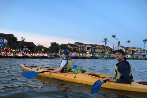 Hoi An: Old Town to Mangrove Forest Kayak Tour