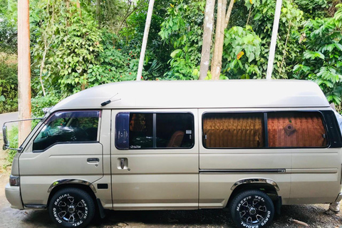 From Kandy: Nuwara Eliya Tour via Ambuluwawa [Private Tour] Air Conditioned Van Tour