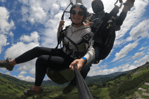 Medellín: Parapente RUBEN FLYParapente Sin Transporte