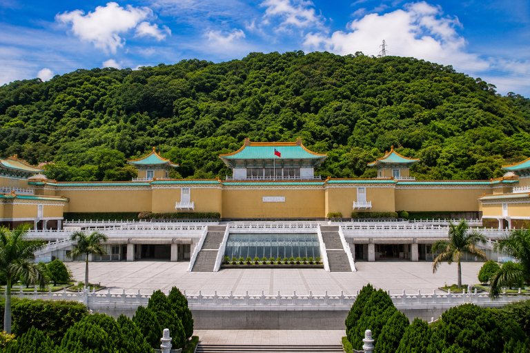 Taipei National Palace Museum Guided Tour & Admission Ticket