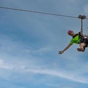 Adrenalina en Madeira: tirolina, columpio gigante y Seixal