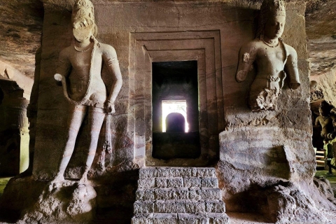 Visita turística privada de Bombay con excursión a las cuevas de la isla de Elefanta
