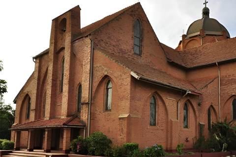 Kampala: Religious Sites Tour with Lunch & Private Transfers