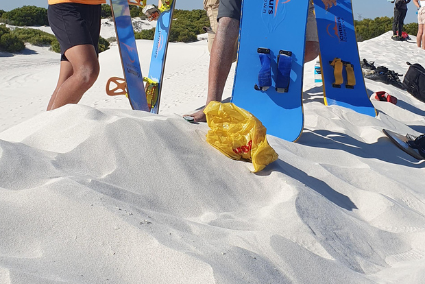 SANDBOARDING IN KAPSTADT, SÜDAFRIKA