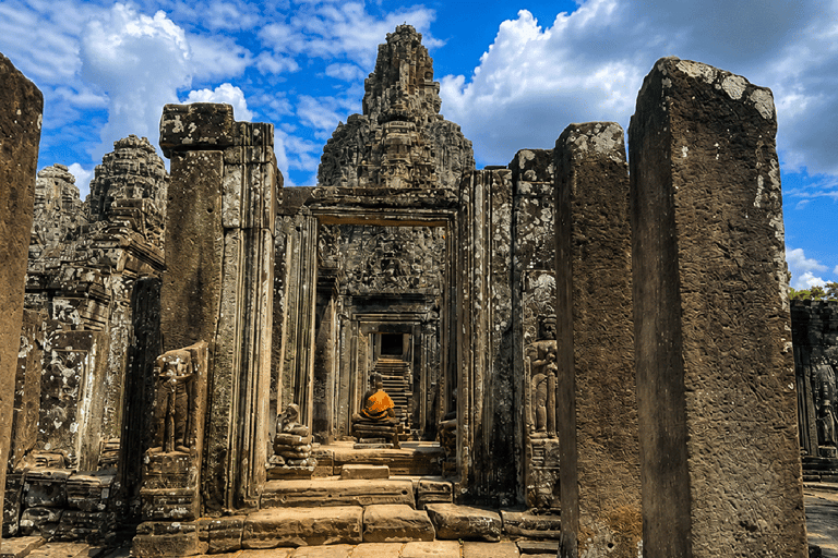 Siem Reap: Angkor Wat Day Trip with Japanese Live Guide Angkor Temples Small Group Tour – 1 Day (6 people max)