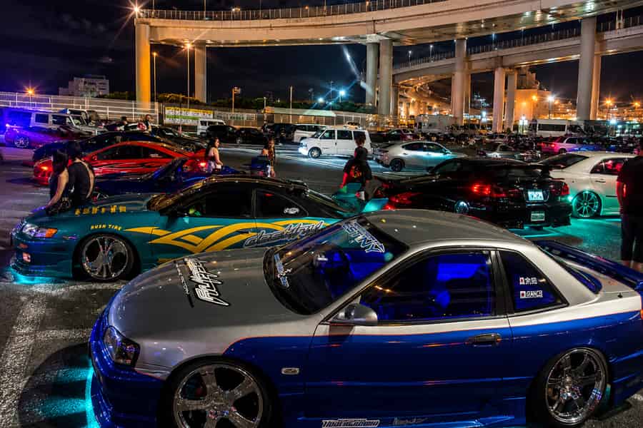 C1 Club Tokyo Night Run – EVO WRX SKYLINE Daikoku-Erlebnis. Foto: GetYourGuide C1 Club Tokyo Night Run – EVO WRX SKYLINE Daikoku-Erlebnis. Foto: GetYourGuide