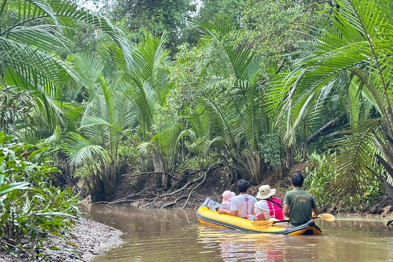 Khao Lak: Besök på elefantreservat och kajaktur i mangroveKhao Lak: kanottur i djungel och vilda djur