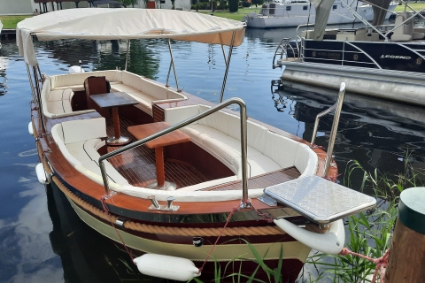 Crucero en barco para degustación de vinos en Ohrid - Vino ilimitadoCrucero en barco para catar vinos en Ohrid