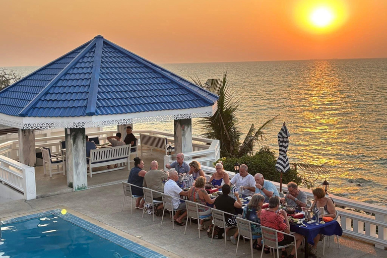 Sunset Tapas and Cocktail Experience