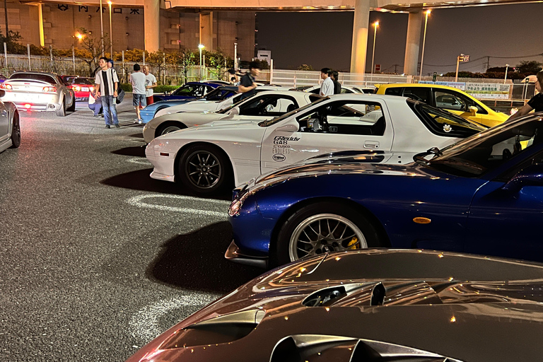 Tokyo: Incontro di auto Daikoku ed esperienza di cultura JDM (Notte/Giorno)Esperienza giorno/notte: Venerdì/Sabato/Domenica (berlina JDM Performance)