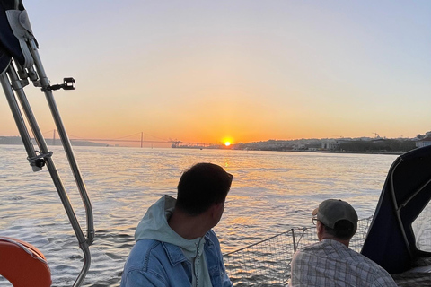 Lisboa: Excursión de un día y puesta de sol por el río Tajo