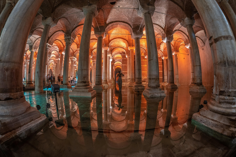 巴尔干大圣诞之旅：12 天（从土耳其伊斯坦布尔出发）巴尔干大圣诞之旅：12天（从土耳其伊斯坦布尔出发）