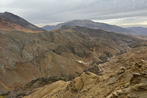 2 Days Trip From Marrakech To Ouarzazate & Dades Valley 2 Days Shared Tour : Marrakech To Ouarzazate & Dades Valley