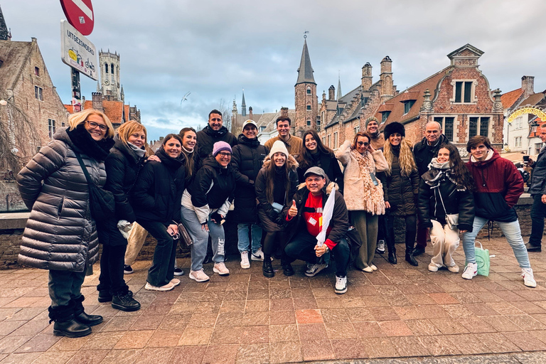 Bruges: Medieval Sightseeing Tour with Chocolate Tasting + Legends Audio Guide
