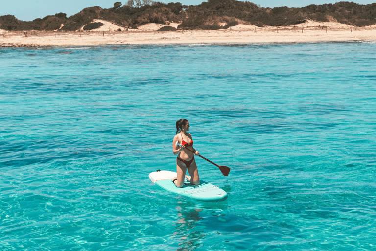 Ibiza: excursão de barco de dia inteiro a Formentera com almoço e mergulho com snorkel