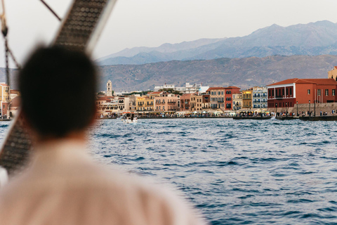 Chania: Sunset Boat Cruise with Guide