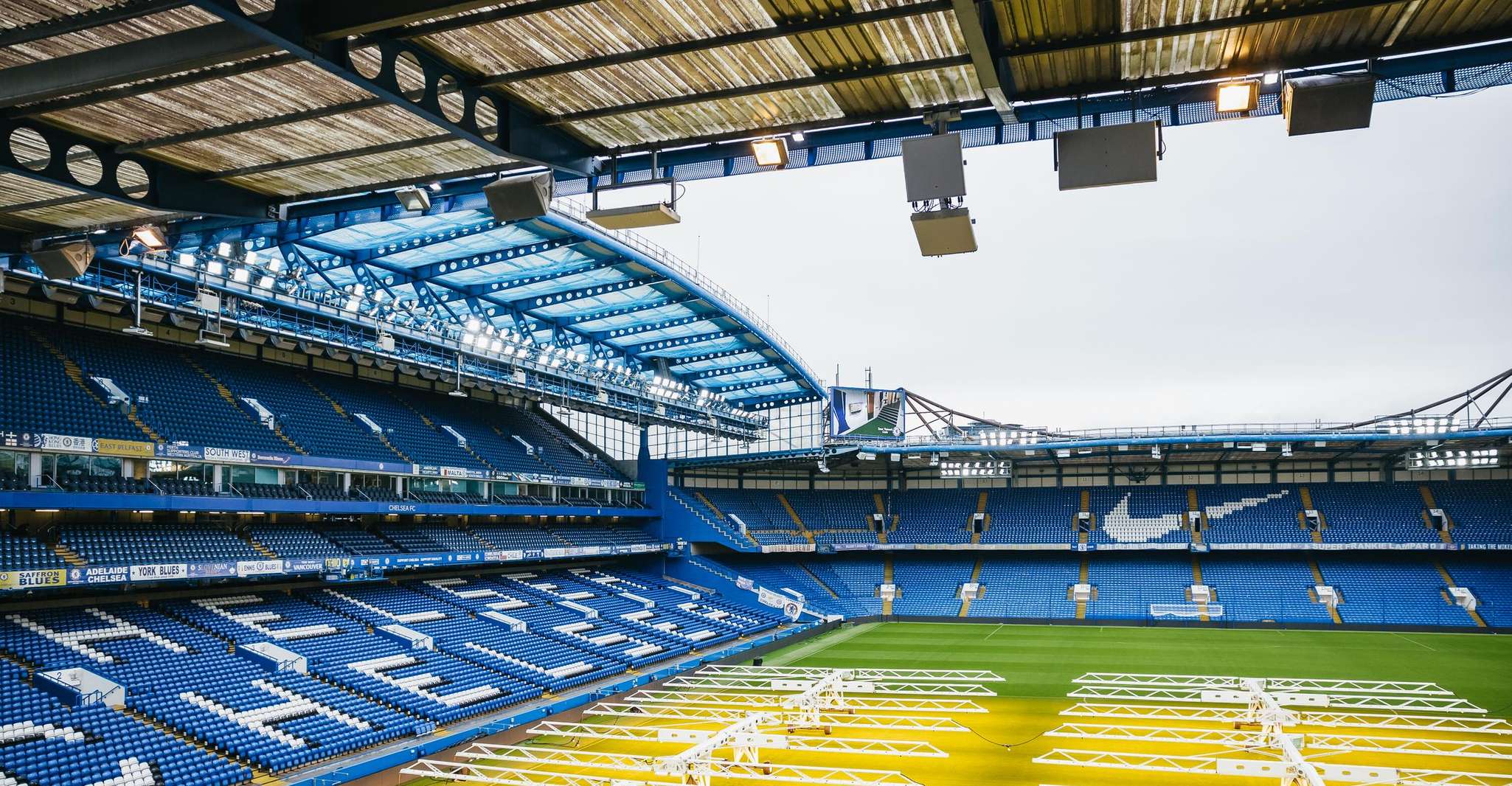 London, Chelsea Football Club Stadion und Museum Tour - Hizvo