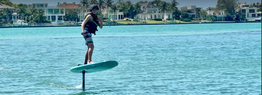 Voler au-dessus de l'eau, eFoil Adventure à Sarasota