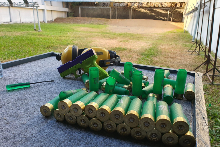 Bangkok: Territoriale verdedigingsschietbaanPakket 3: Compacte ervaring met 3 pistolen, 75 kogels