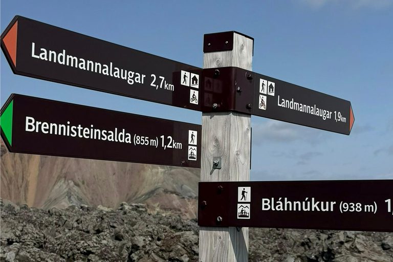 From Reykjavík: Landmannalaugar Transfer with Scenic Stops