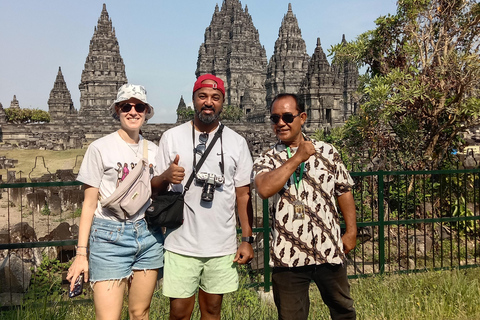 Yogyakarta: Prambanan Temple, Pindul Cave & Tubing Rafting. Sharing Tour; Prambanan Temple & Pindul Cave Tubing Rafting