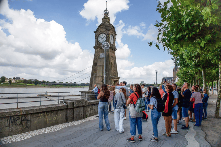 Düsseldorf: Altstadt, Altbier, and World War II
