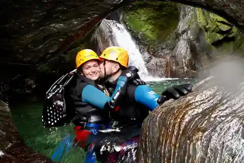From Queenstown: Mount Aspiring Full-Day Canyoning Adventure