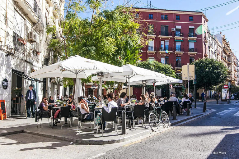 Ruzafa Food & Wine Tour: Tapas, Drinks & Local Secrets