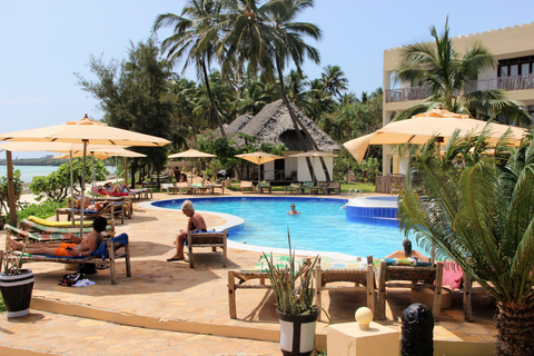 Zanzibar Resort all-inclusive dagupplevelseReef &amp; Beach Resort: Dagskort med all-inclusive och transfer