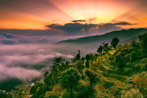 From Kathmandu: 3D/2N Luxury Chisapani Nagarkot Trek