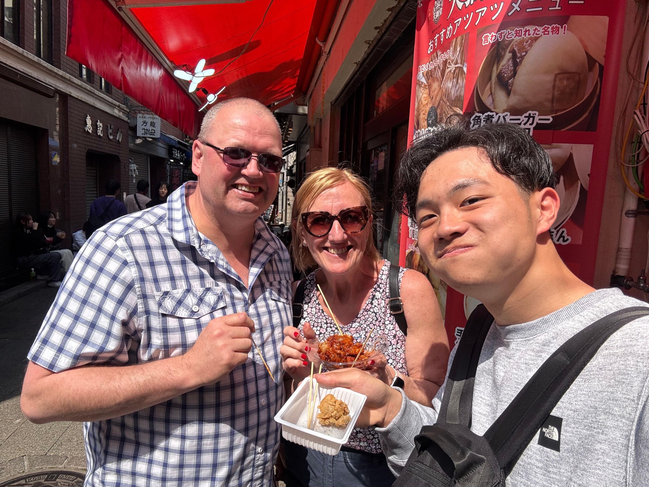 100 % private Kobe-Tour: lokale Student:innen als Guides & versteckte Highlights