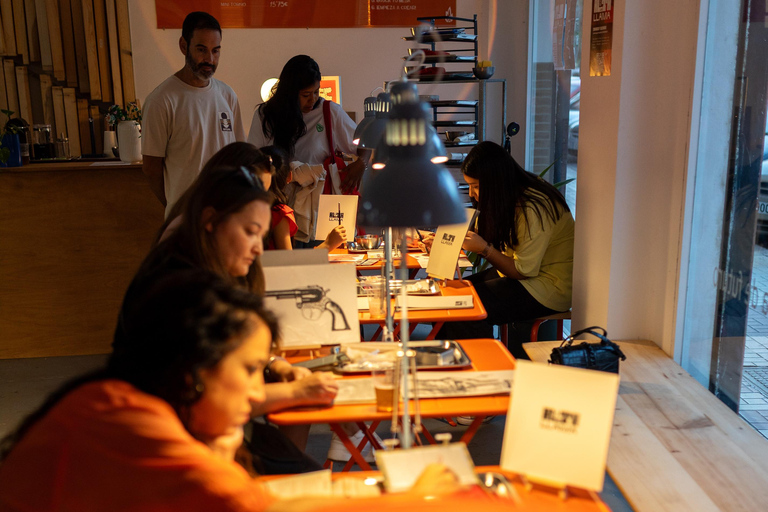 Málaga Art & Café: Create your own artwork and enjoy unlimited drinks Málaga Art & Coffee: Create your own artwork and enjoy unlimited drinks