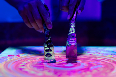 索非亚：Artopolis 沉浸式艺术体验索非亚：Artopolis 沉浸式艺术体验 - UV 空气刷