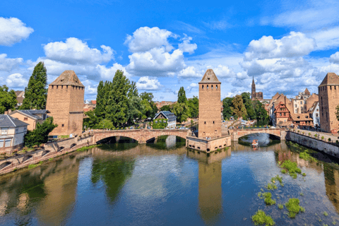 Strasbourg: Walking tour and tasting | Official local guide Strasbourg: Walking tour | Small shared group | French language