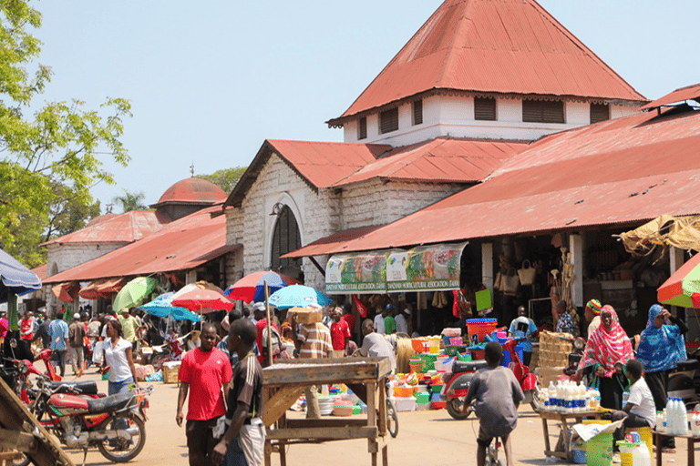 Walking Stone Town Tour + Spice Farm Tour with Guide