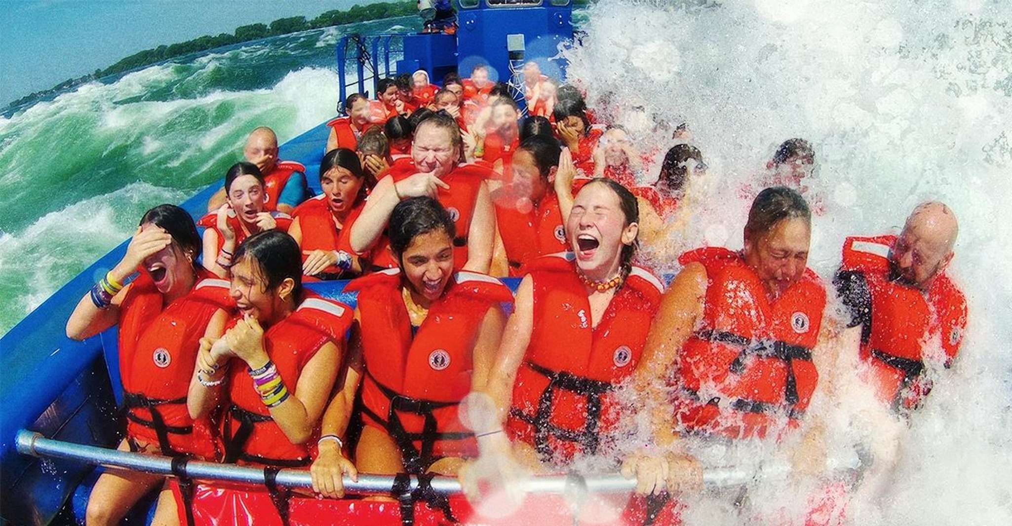 Montreal: Jet Boating on the Lachine Rapids