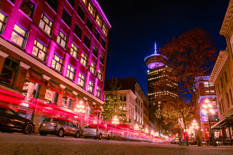 Vancouver: Private Instagram Photo Tour in a SUV Limousine