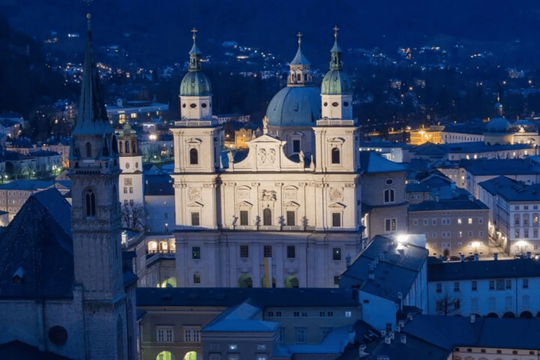 Salzburg kerstmarkt en stadsrondleiding &#039;s avonds