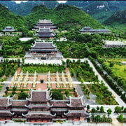 From Hanoi: Tam Chuc Pagoda and Suoi Gio Waterfall Day Trip