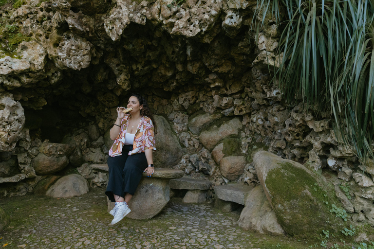Sintra: Biglietto d'ingresso per Quinta da Regaleira e tour guidatoTour in portoghese