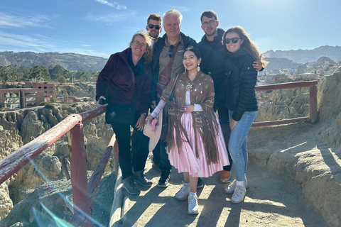 La Paz: Moon Valley, Coca Museum & Cable Car Private Tour