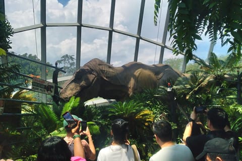 Singapore: Gardens by the Bay and Fountain of Wealth Tour - Image 2