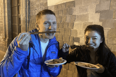 Cusco: Evening Food Tour with Pisco Cocktails