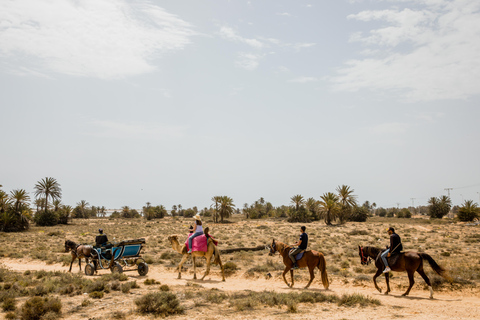 Paquete familiar: reserva tres excursiones y disfruta de una gratis.