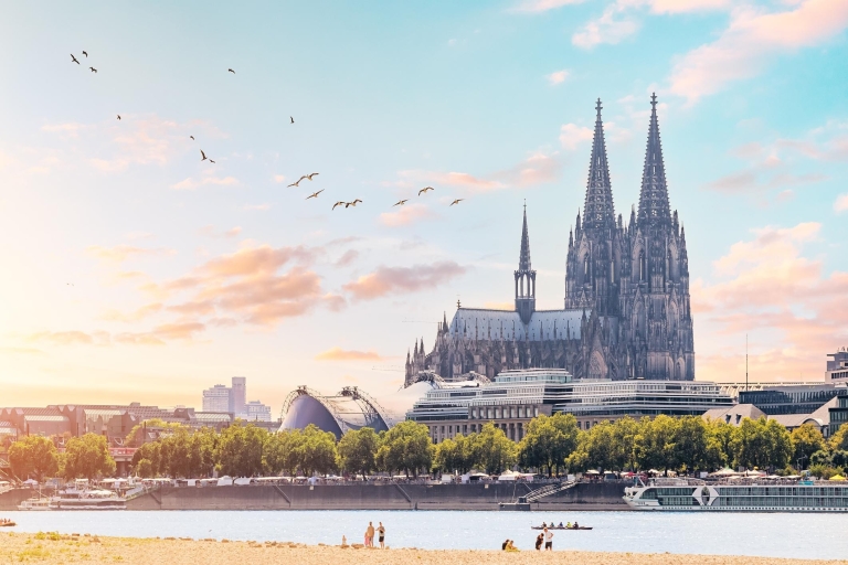 Köln: Selbstgeführter Stadtrundgang mit AudioguideDuo Ticket