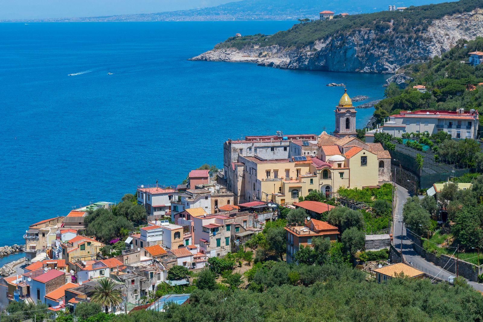 Massa Lubrense: Two Coasts Tour mit einem privaten Fahrer